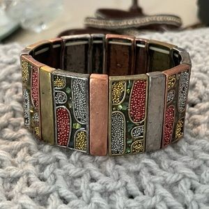 Metallic bracelet